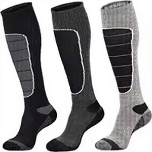 Chaussettes de course montantes respirantes en tricot Spandex Polyester couleur unie pour adultes, idéales pour le sport estival – Prix de gros - Product Image 1