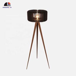 Fabricante Pantalla de madera decorativa de <span class=keywords><strong>pie</strong></span> Vintage dormitorio sala de estar nórdico de lujo Led moderno trípode lámpara de <span class=keywords><strong>pie</strong></span> - Product Image 1