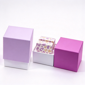 Caja de Embalaje para Cartas de Juego, de Cartón Rígido, con Tapa y Base de Dos Piezas, con Logotipo Personalizado - Product Image 3