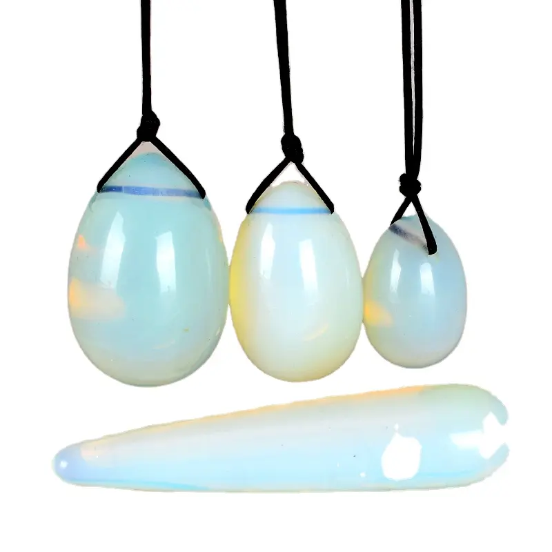 Oeufs de Yoni en pierre précieuse d'opale de guérison en cristal pour l'exercice