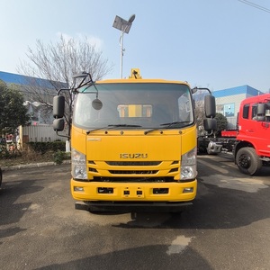 <strong>ISUZU</strong> 4x2 5 Tonne Hydraulic Straight Telescopic Boom <strong>Truck</strong>-Mounted <strong>Crane</strong> with 190hp Engine Euro 3 Emission Tipper for Sale - Product Image 2