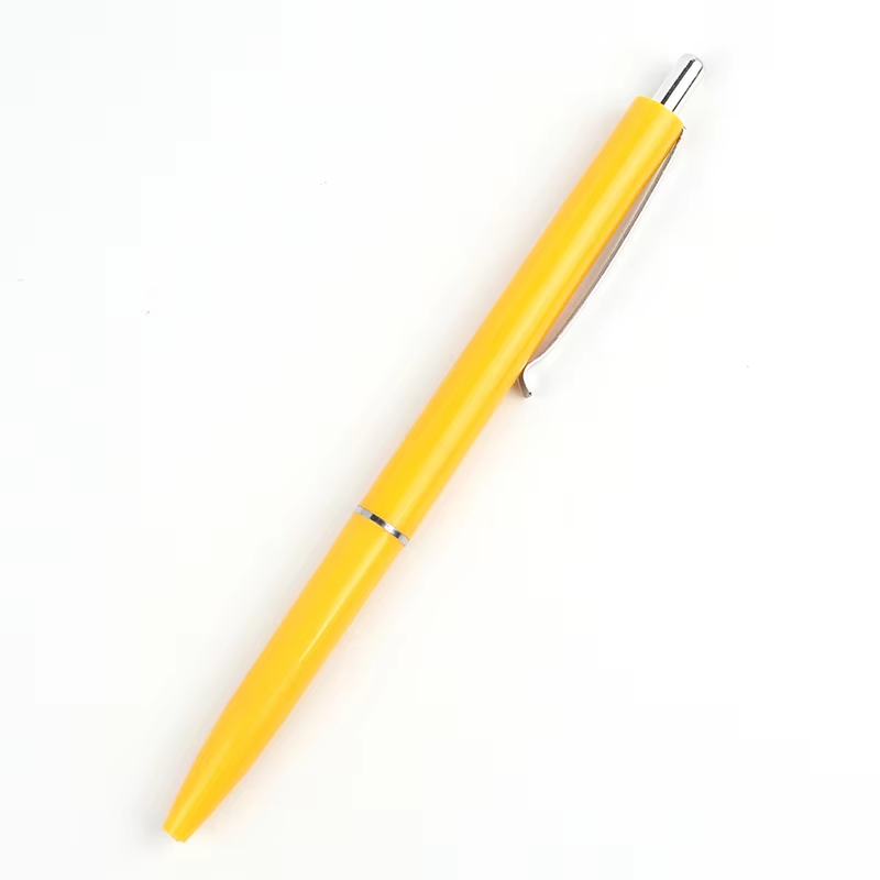 สีเหลือง