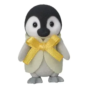 Calico creature Waddle pinguino famiglia finte Play e ternurini in età prescolare - Product Image 2