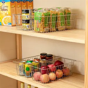 Customized Harvest Rust Proof Rectangle Metal Black Wire Mesh Pantry Basket With 2 Wood Built-in Handle
