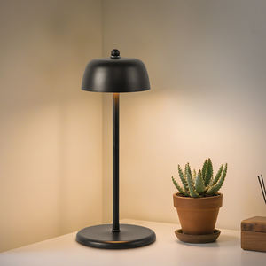 Lámpara de mesa de hongo de arte del hierro minimalista contemporáneo Control táctil alimentado por batería luz nocturna regulable inalámbrica para dormitorio - Product Image 4