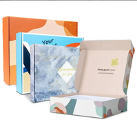 Boîtes d'emballage personnalisées en papier kraft de haute qualité, colorées, avec gaufrage à l'encre blanche, en matériaux recyclés, style INS