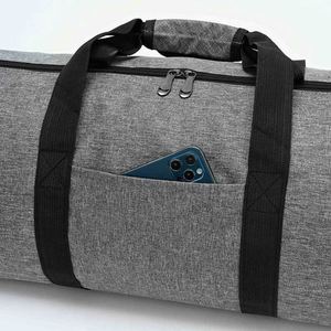 Échantillon gratuit : Sacs de sport imperméables grande capacité personnalisés pour hommes, sacs de loisirs, sacs d'affaires, légers - Product Image 4