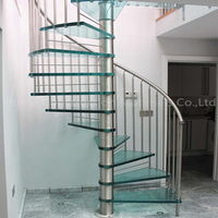 Escalier circulaire moderne de luxe pour villa, escalier en spirale en fer de Prima