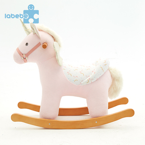 unicornio promoción lista silla preciosos caballitos de madera de felpa premium con alas - Product Image 2