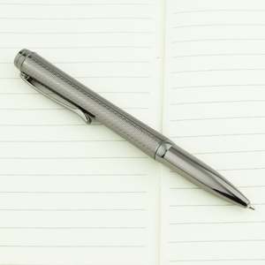 Nuevo Diseño de Bolígrafo de Latón con Cuerpo Grabado en Color Negro con Logotipo Personalizado para Ventas de Marca - Product Image 4