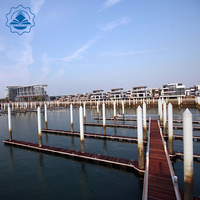 Passerelle flottante, quai marin, plateforme pour bateaux, ponton pour maison flottante avec structure en aluminium et revêtement en WPC, taille personnalisable