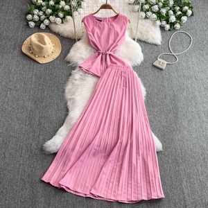 Ensemble jupe plissée taille haute et débardeur sans manches <span class=keywords><strong>nouvelle</strong></span> <span class=keywords><strong>collection</strong></span> mode été pour <span class=keywords><strong>femme</strong></span> - Product Image 2