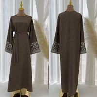 Robe Abaya en Lin Brodé avec Ceinture, Vêtement Islamique Uni avec Fermeture Éclair au Dos, Abaya Palestinienne pour Prière Ramadan Aïd en Gros