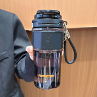 Gobelet à café simple pour homme, double paroi, portable, en plastique, avec paille, pour extérieur, incassable, pour voyage, vente en gros