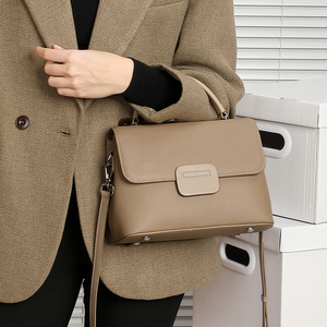Gros Haute Qualité Cuir de Fleur Pleine Sacs à Épaule Femme Logo Personnalisé Marque Privée Sacs Carrés Fabricant OEM - Product Image 1