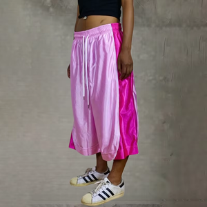 Shorts de basket-ball personnalisés en maille unisexe, surdimensionnés, brillants, bicolores pour hommes - Product Image 2