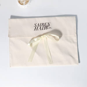 Luxuriöse Boutique-Kleidung Maßgeschneiderte Logo-Bekleidungsverpackungstaschen Samt-Umschlagtasche mit Band - Product Image 4