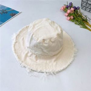 Sombrero de cubo plegable de algodón lavado de color liso para mujer, con borde deshilachado, ideal para verano, uso diario, fiestas, pesca y protección solar. Venta al por mayor. - Product Image 5