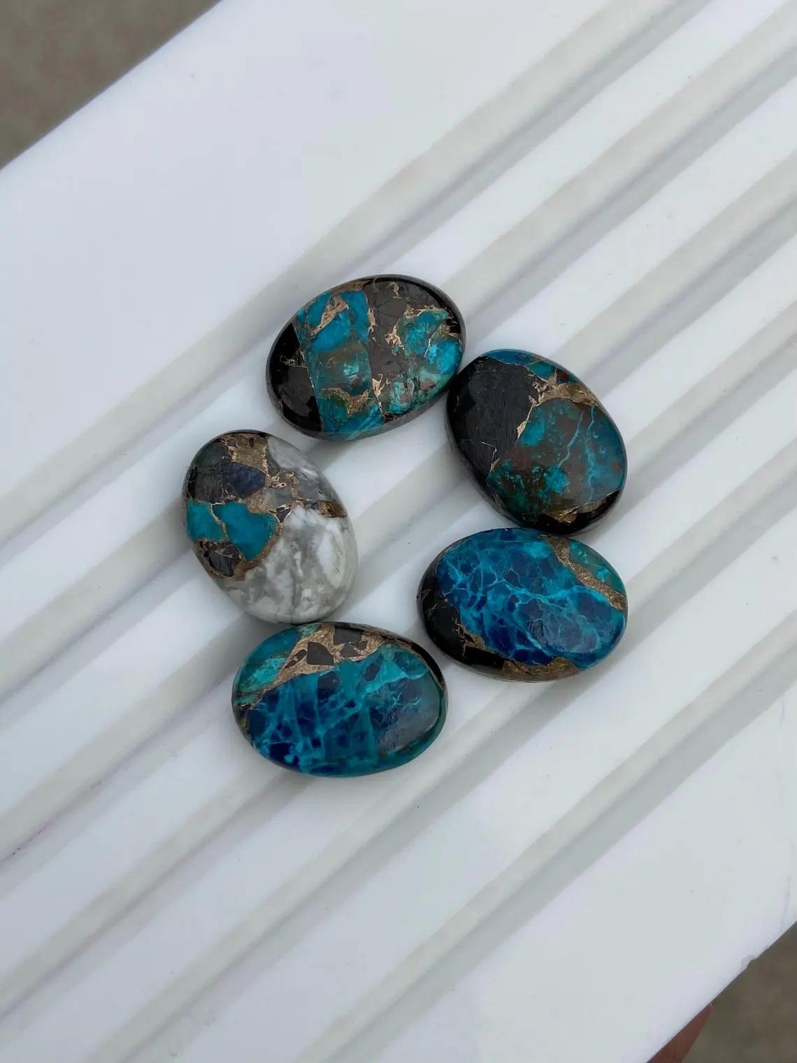 ตามภาพที่แสดง