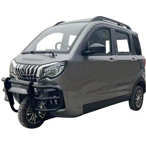 <span class=keywords><strong>Moto</strong></span> à trois <span class=keywords><strong>roues</strong></span> à essence, conception fermée, résistante au vent, à la neige et à la pluie, homologuée pour le transport de passagers - Product Image 4