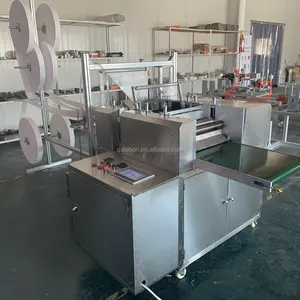 China Manufacture Automatic Alcohol Swab Making Machine For Cleaning