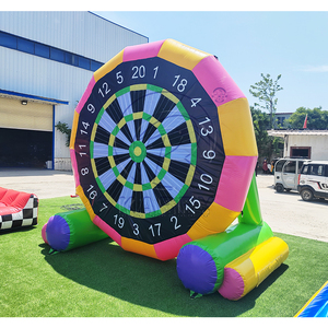Jeu de fléchettes de football gonflable interactif pour extérieur, idéal pour les fêtes et les événements sportifs en plein air - Product Image 1