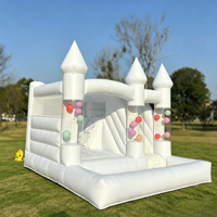 Château gonflable blanc avec toboggan, prix direct usine, vente en gros, idéal pour la location commerciale, les fêtes et les événements en extérieur