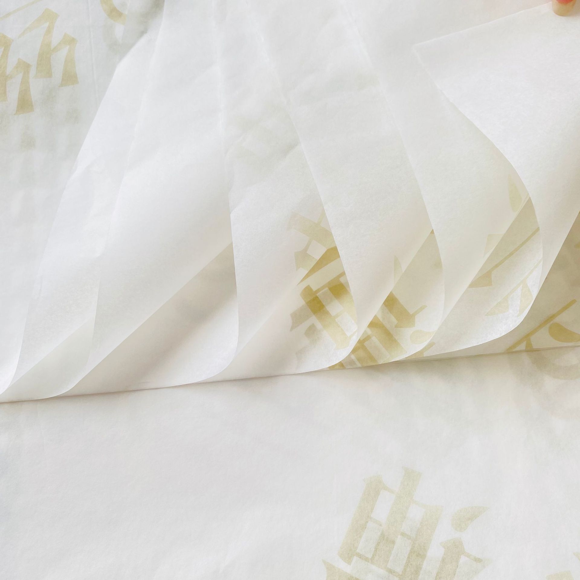 Custom Logo Printing 17g/28g Moisture-Proof Packaging Paper for Clothing Shoes Other Items from Sydney's Paper Manufacturers