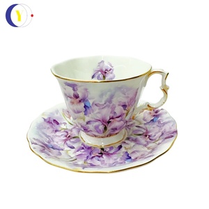 ชุดถ้วยกาแฟและจานรองลายดอกไอริสคุณภาพสูง หรูหรา สวยงาม เหมาะสำหรับน้ำชายามบ่าย ผลิตจากเซรามิกเนื้อละเอียดอย่างดี - Product Image 5