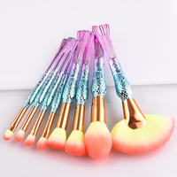 Juego de pinceles de maquillaje portátil para principiantes, nuevo producto en oferta, Amazon, con etiqueta privada exclusiva personalizable, 2022