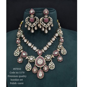Elegant Gold Plated Kundan Necklace <b>Set</b> with Matching Earrings for <b>Women</b> Festive Wear Wedding Party Jewelry - Product Image 3