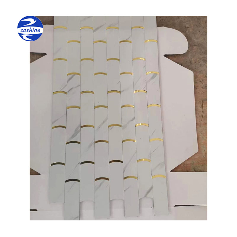 Kitchen wall backsplash decoration marble brass gold metal subway tile mosaic