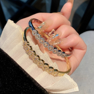 Silver Gold Diamond Encrusted <b>Bracelet</b> Geometric Fashion Jewelry <b>Copper</b> Plated Yiwu Winter 2024 - Product Image 3