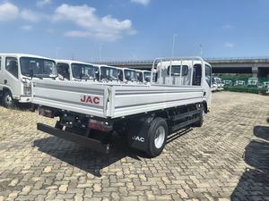 中国新JAC 1040 Q3轻型货运卡车LHD RHD 4吨物流运输卡车 - Product Image 3