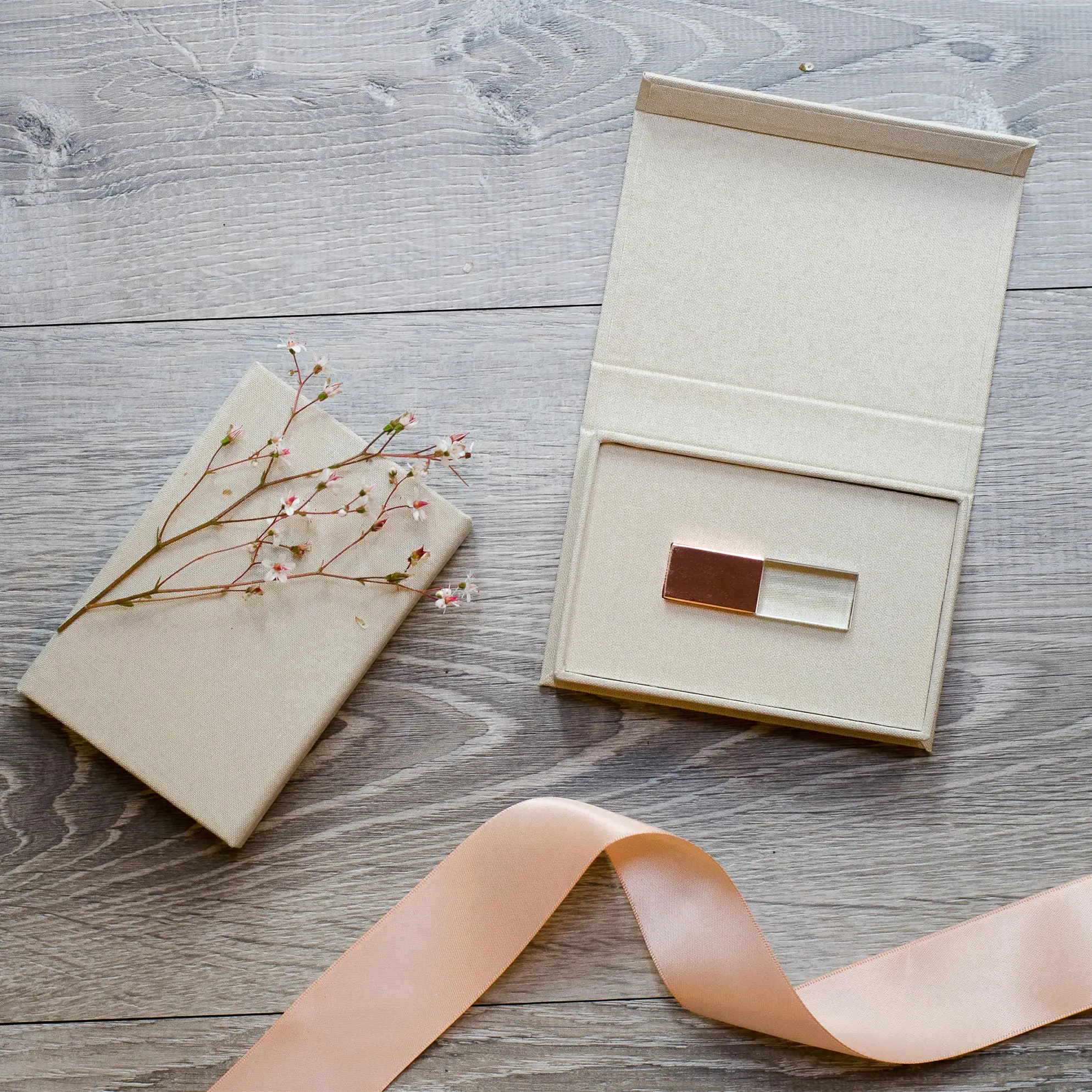 Caja de memoria USB personalizada, embalaje de regalo de boda