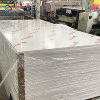 Feuilles en plastique résistantes UV à haute densité du panneau 4x8 de mousse de PVC pour la publicité
