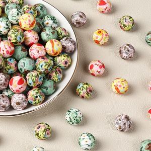 Cuentas de silicona con estampado de flores Vintage de 15mm con borde cruzado para pulsera de joyería DIY, cuentas sueltas de transferencia de agua caliente sin BPA suave - Product Image 3