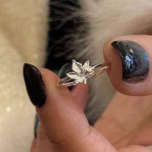 S925 Pure Silver Women's Fashion <b>Ring</b> Light Luxury Niche Design Forest Maple Leaf Tail <b>Open</b> Mouth <b>Ring</b> Layered Sweet Girl Style - Product Image 4