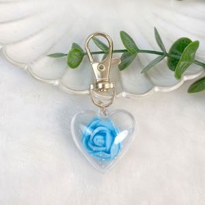 Llavero de flor eterna de rosa de amor creativa y de moda al por mayor, bonito colgante para auriculares, bolso o llavero de coche - Product Image 6
