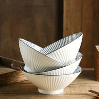 Bol à nouilles en céramique de qualité supérieure de 8 "tampon de fil en relief en relief imprimé motifs japonais bol à soupe en porcelaine bol Ramen