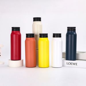Bouteille d'eau isotherme en acier inoxydable de 24 oz avec support magnétique pour téléphone, personnalisable, pour la salle de sport et les voyages - Product Image 1