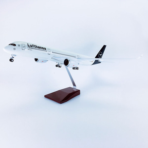 Ruedas de Resina para Modelo de Avión de 47 cm, con Diseño de China Eastern A350, Hainan Airlines Panda y Singapore Airlines - Product Image 3
