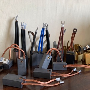 Chất Lượng Cao J204 20X40X40 Đồng <span class=keywords><strong>Graphite</strong></span> <span class=keywords><strong>Carbon</strong></span> Brush Công Nghiệp Bàn Chải, Chất Lượng Cao Và Mẫu Miễn Phí - Product Image 4