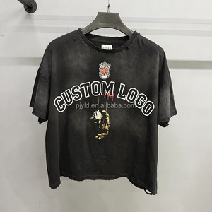 T-shirt Vintage Nera Effetto Acido con Strappi, Stampa Grafica Personalizzata, Scollo Grezzo con Fori, Vestibilità Boxy, Stile Streetwear - Product Image 5
