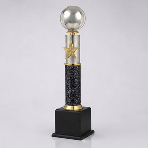 Trofeo de premio premium con construcción metálica duradera y apariencia decorativa elegante, trofeos de cricket. - Product Image 1