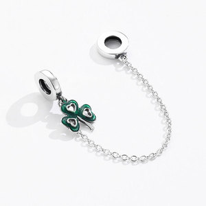 จี้เงินแท้ S925 รูปใบโคลเวอร์สี่แฉก - สร้อยข้อมือแบบใหม่พร้อมสายนิรภัย ขายส่ง เครื่องประดับ DIY สำหรับผู้หญิง - Product Image 5