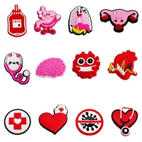 Nouveaux breloques pour sabots de la série Médical & Soins Infirmiers, motifs de dessins animés créatifs sur le thème de la médecine, accessoires de chaussures en PVC à faire soi-même pour médecins et infirmières
