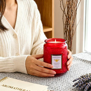 Vela Aromática Red Relief Cup - Cera de Soja sin Humo, Fragancia Premium para Regalos de Cumpleaños, Año Nuevo y Regalos Corporativos - Product Image 2