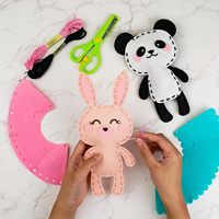 Kit de couture en feutre, nouveau design 2025, artisanat DIY pour enfants, filles et garçons, jouet éducatif précoce pour apprendre la couture et développer la motricité fine