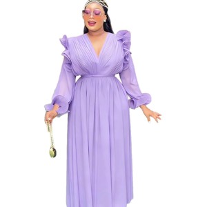 Gonna lunga in chiffon a pieghe con scollo a V e volant, modello A-line, che snellisce la figura, alla moda, per donna curvy, ideale per l'acquisto transfrontaliero - Product Image 5